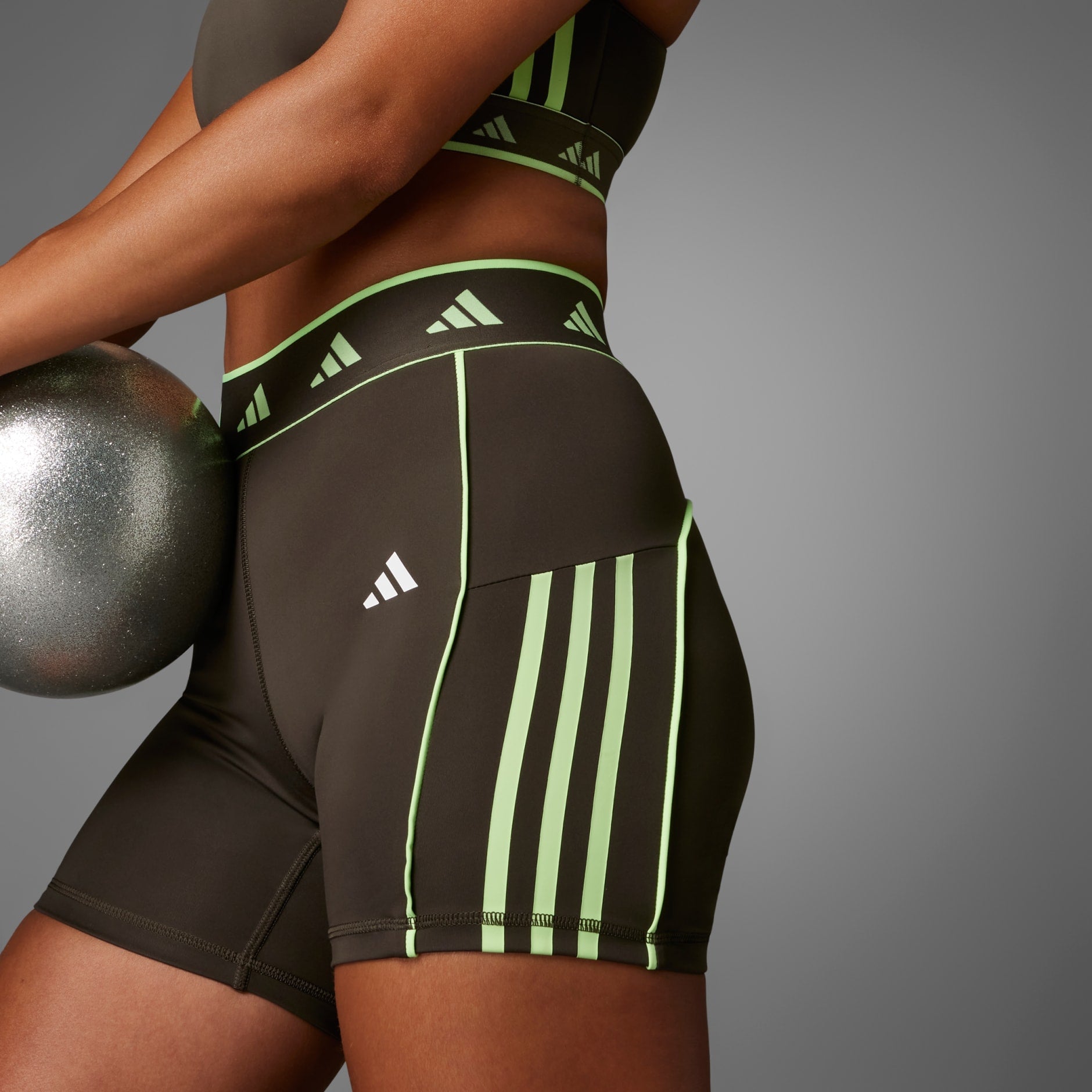 HYPERGLAM COLOR POP 5INCH LEGGING Shadow Olive – bCODE Your